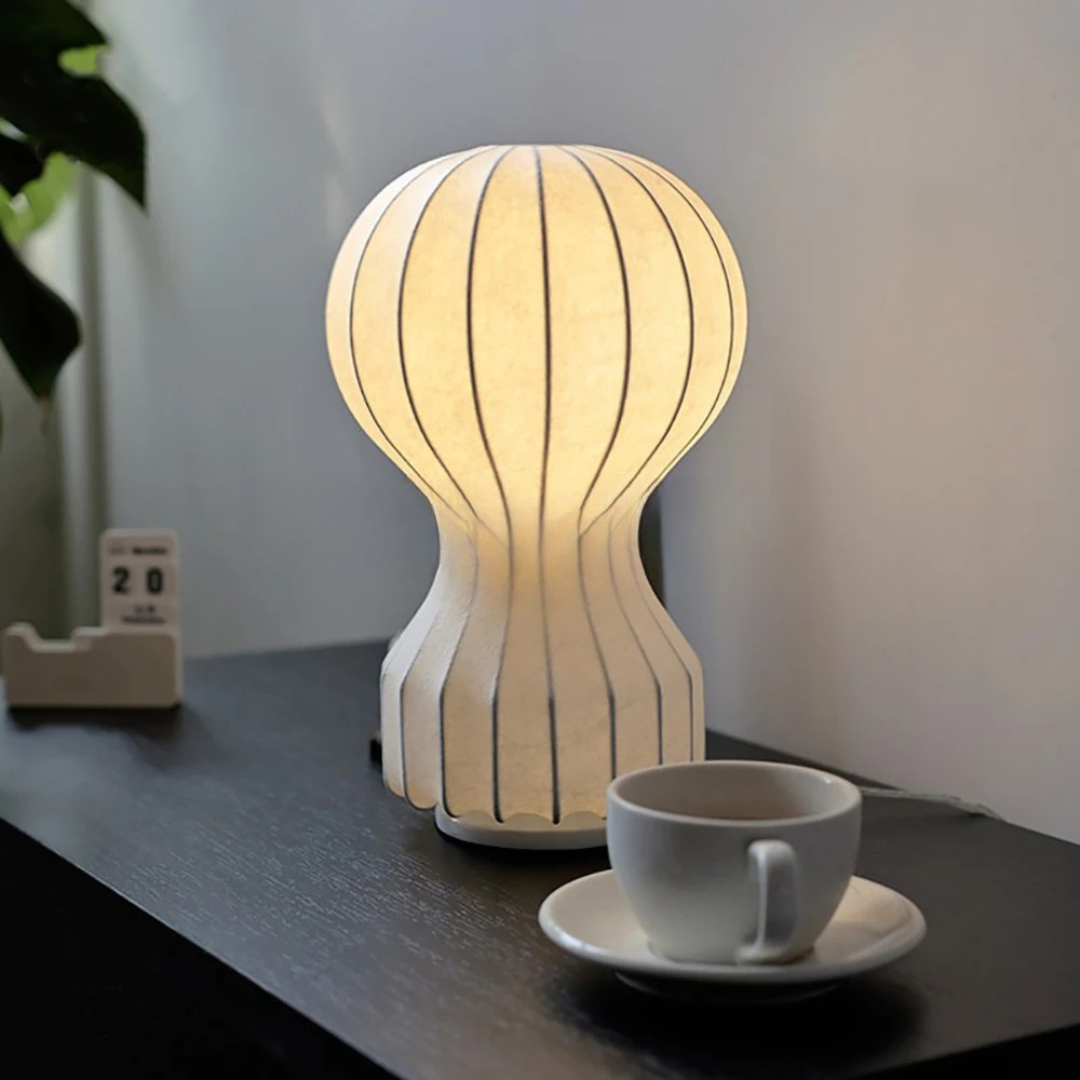Candeeiro de mesa Cherise para sala e quarto