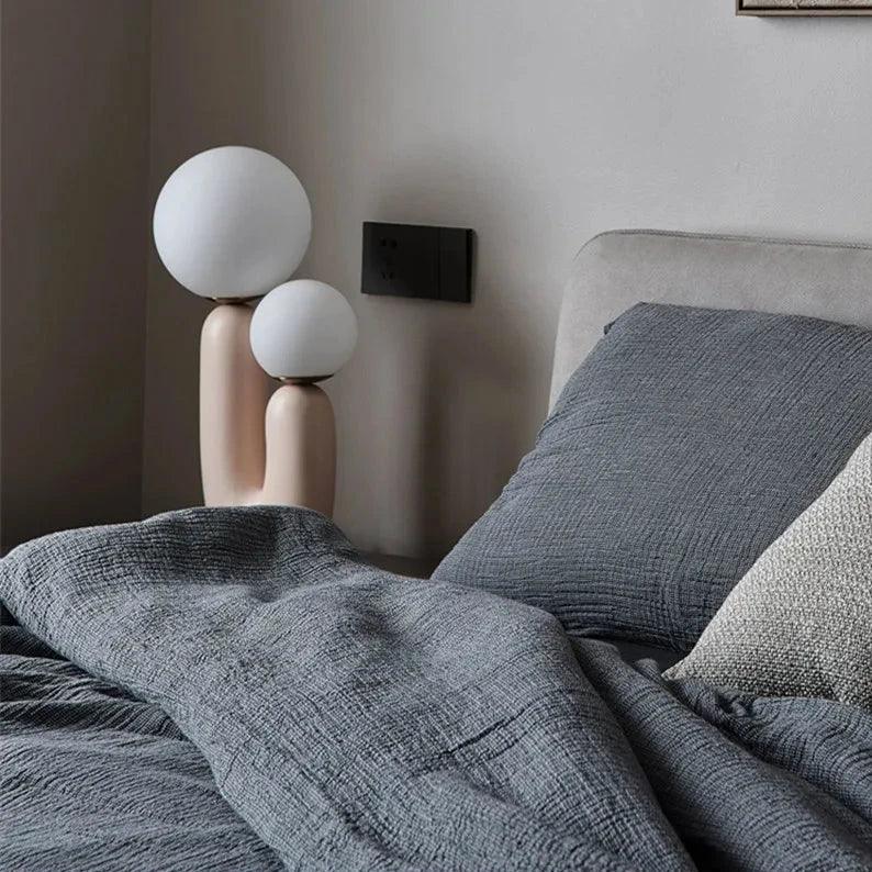 Candeeiro de mesa Yng para sala ou quarto