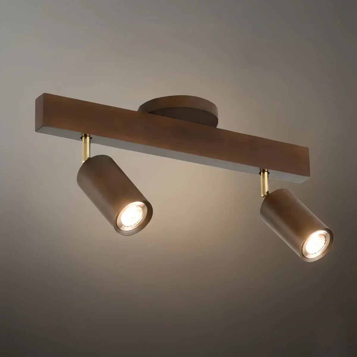Candeeiro de Teto Zenno em Madeira com Focos LED Orientáveis