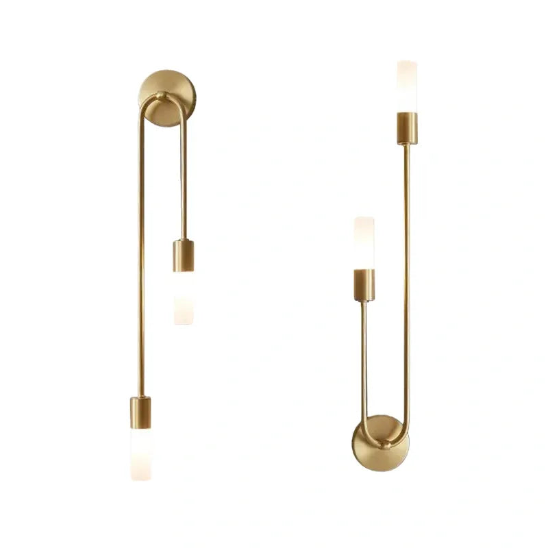 Candeeiro de Parede Excelis Dourado Moderno com Design em U para quarto ou sala
