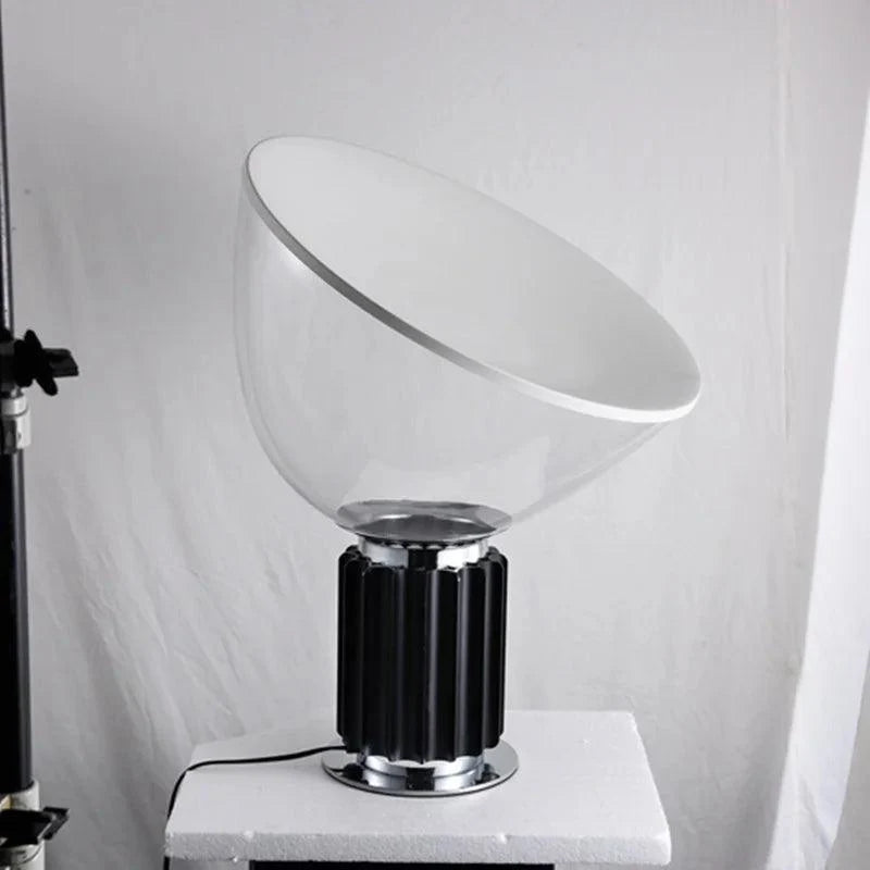 Candeeiro de Mesa Luca para sala ou quarto