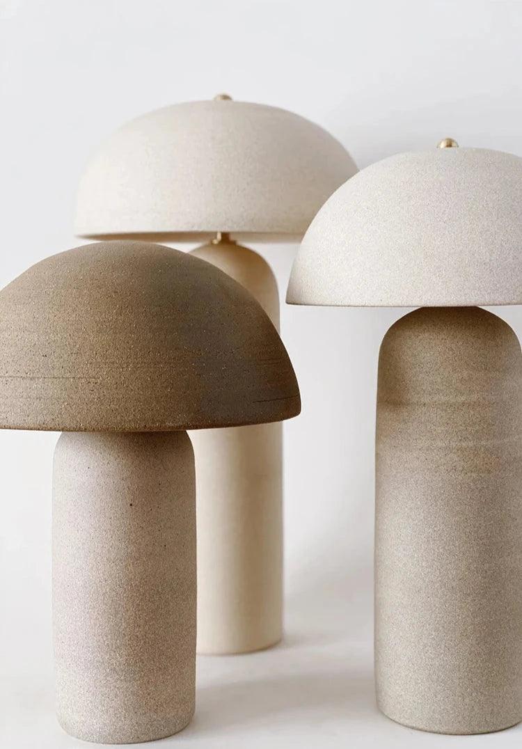 Coleção de candeeiros de mesa Julia para sala e quarto