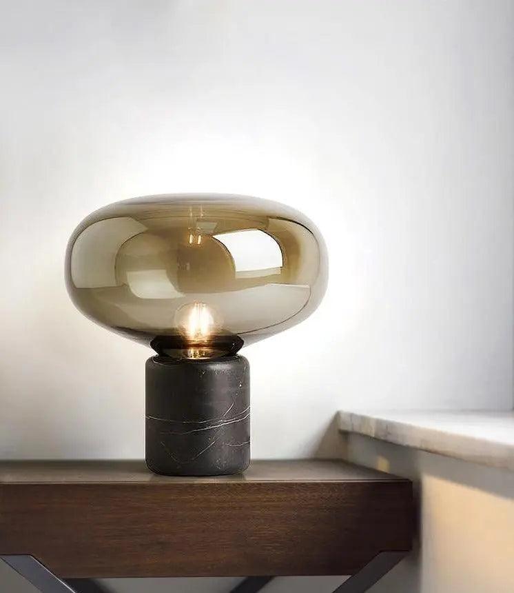Candeeiro de Mesa Vieno em Vidro Âmbar com Design Nórdico