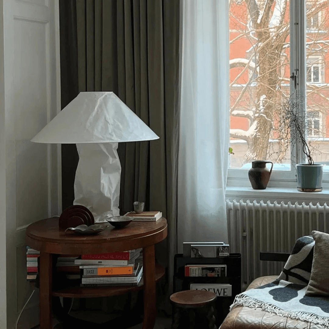 Coleção de Candeeiros de Mesa Aki para sala e quarto