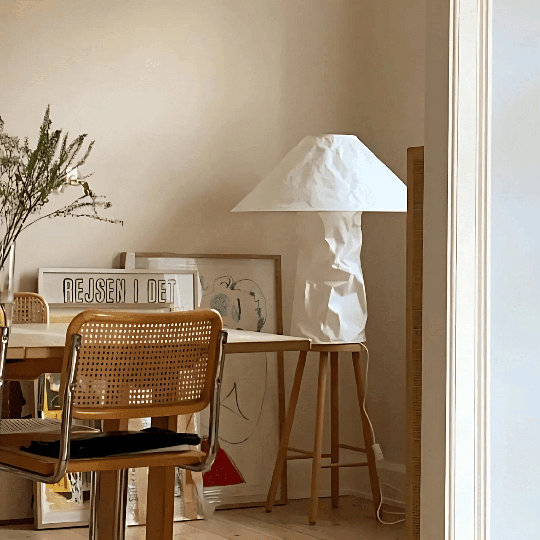 Coleção de Candeeiros de Mesa Aki para sala e quarto