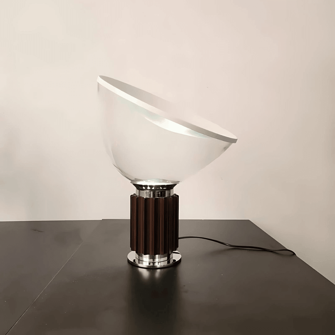 Candeeiro de Mesa Luca para sala ou quarto